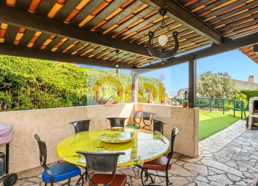 Maison T4 Saint-Laurent-Du-Var — vue 5